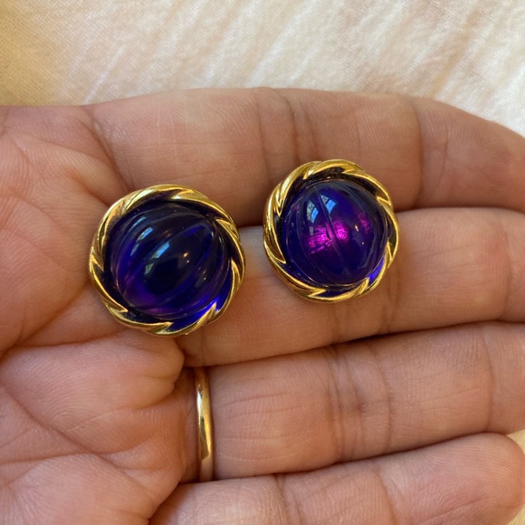 Blue Purple Molded Lucite Plastic Vintage Pierced Earrings - Picture 1 of 8
